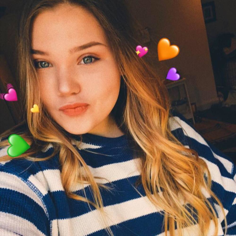 Meet your Posher, Savannah